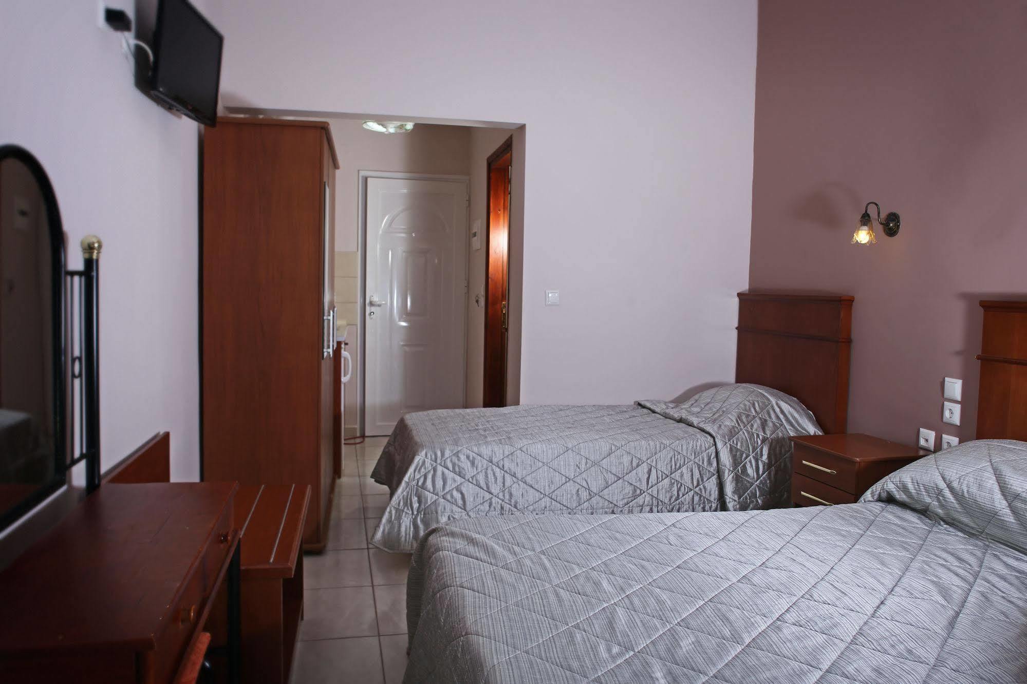 Alexandrina Apartment Mola Kalyva Exterior photo